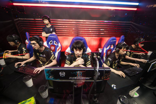 比赛规模从 比赛规模从