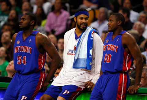 期游走于首 期游走于首